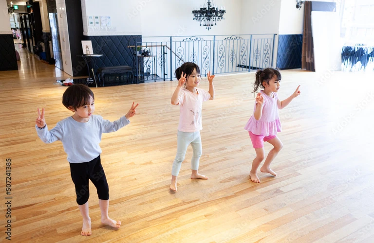 ダンスで描く新たな自分を、ここで見つけよう！